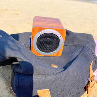 SEVIZ MINI10W 레트로 블루투스 스피커 — 5점을 준 리뷰어가 2020년 8월 올린 사용 사진