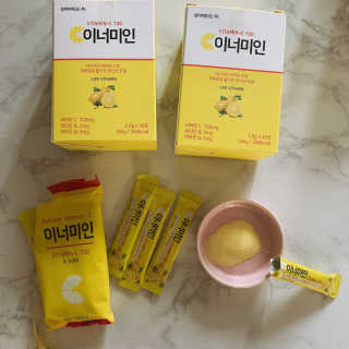 이너미인 VITAMIN-C 700 — 5점을 준 리뷰어가 2020년 8월 올린 사용 사진