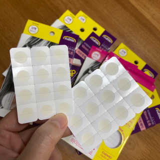 엘라밴드 하이드로 도트 스팟패치 12mm, 10mm — 4점을 준 리뷰어가 2020년 11월 올린 사용 사진