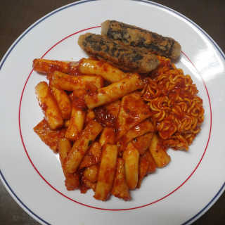 화곡미담 옛날 떡볶이 — 4점을 준 리뷰어가 2020년 5월 올린 사용 사진