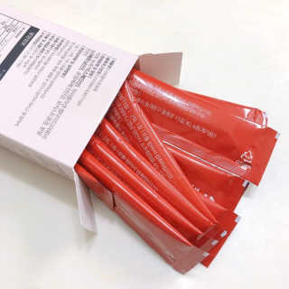 조은약초 석류콜라겐 석류즙 석류쪼옥 젤리 스틱 15포 x 20g — 4.5점을 준 리뷰어가 2020년 8월 올린 사용 사진