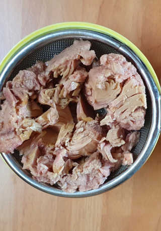 동원참치 펭수참치 — 5점을 준 리뷰어가 2020년 7월 올린 사용 사진