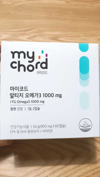 JW중외제약 마이코드 알티지 오메가3 1000 mg — 5점을 준 리뷰어가 2020년 7월 올린 사용 사진