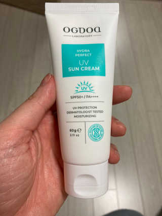 오그도아 하이드라 퍼펙트 UV 선크림 — 5점을 준 리뷰어가 2020년 10월 올린 사용 사진