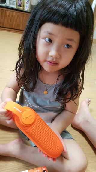 앤커 사운드코어 아이콘 블루투스 스피커 — 5점을 준 리뷰어가 2020년 6월 올린 사용 사진