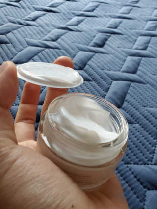(주)에네스티 [에네스티] 수안수 물광고운 달팽이 크림 50g — 5점을 준 리뷰어가 2020년 4월 올린 사용 사진