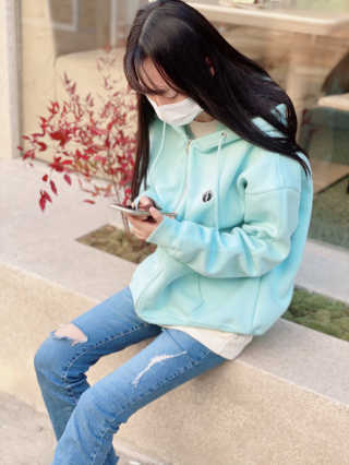 브랜디드라이프스타일코리아 행텐 헤리티지 후드 티셔츠 / 후드집업 — 5점을 준 리뷰어가 2020년 11월 올린 사용 사진