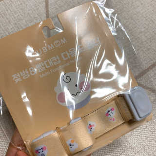 유비맘 젖병 빨대컵 다용도 홀더 1+1 _ 컬러 랜덤 발송 — 5점을 준 리뷰어가 2020년 10월 올린 사용 사진