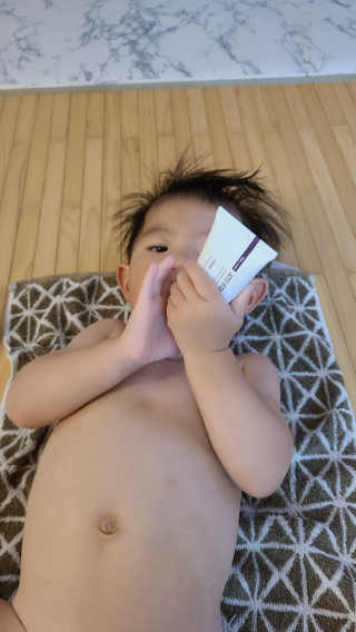 아토스탠다드 베이비크림 — 5점을 준 리뷰어가 2020년 11월 올린 사용 사진