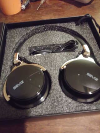 SEVIZ Bluetooth Headphones 10 3color — 5점을 준 리뷰어가 2020년 8월 올린 사용 사진