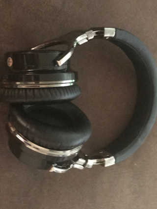 SEVIZ Bluetooth Headphones 10 3color — 5점을 준 리뷰어가 2020년 9월 올린 사용 사진