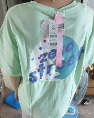 제로스트릿 ZERO STREET - BACK DONUT T-SHIRT 7 COLOR — 4점을 준 리뷰어가 2020년 7월 올린 사용 사진