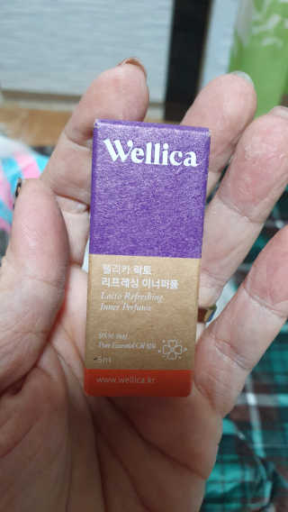 웰리카_V CARE 웰리카 락토 리프레싱 이너퍼퓸 — 5점을 준 리뷰어가 2020년 11월 올린 사용 사진