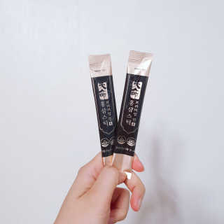 헬스업_천명진프리미엄홍삼스틱_10ml x 30포 — 5점을 준 리뷰어가 2020년 8월 올린 사용 사진