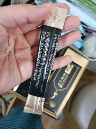 헬스업_천명진프리미엄홍삼스틱_10ml x 30포 — 4.5점을 준 리뷰어가 2020년 11월 올린 사용 사진