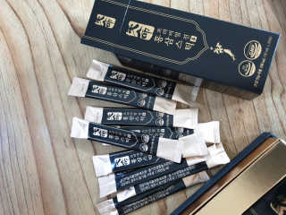 헬스업_천명진프리미엄홍삼스틱_10ml x 30포 — 5점을 준 리뷰어가 2020년 7월 올린 사용 사진
