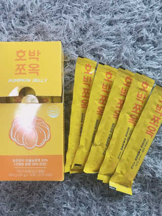 조은약초 국산 늙은 호박즙 호박쪼옥 젤리 20g x 15포 — 5점을 준 리뷰어가 2020년 10월 올린 사용 사진