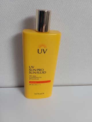 네이처컬렉션 이자녹스 UV 선 프로 365 익스트림 선 플루이드 100ml — 5점을 준 리뷰어가 2020년 5월 올린 사용 사진