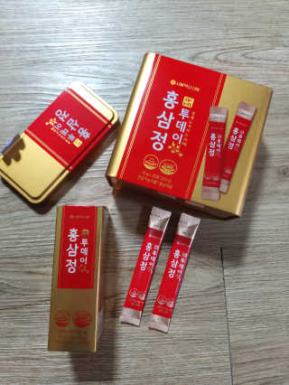서울약사신협_투데이홍삼정_틴케이스_10g x 30포 — 5점을 준 리뷰어가 2020년 7월 올린 사용 사진