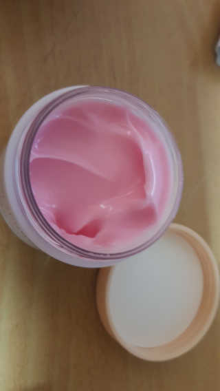 어글리프루프 크림 스탑디어글리 핑크모먼트 50ml — 5점을 준 리뷰어가 2020년 11월 올린 사용 사진