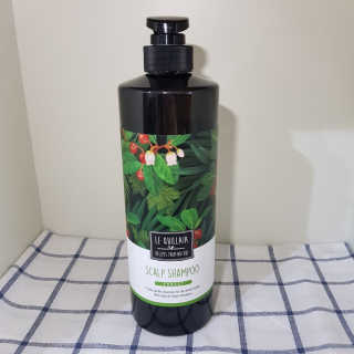 르퀼라야 스칼프 샴푸 810ml [가드니아/포레스트] — 5점을 준 리뷰어가 2020년 7월 올린 사용 사진