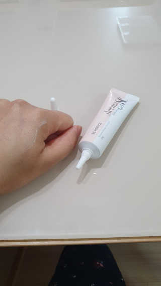 derma SC-Gel 더마에스씨 겔 20g — 5점을 준 리뷰어가 2020년 5월 올린 사용 사진
