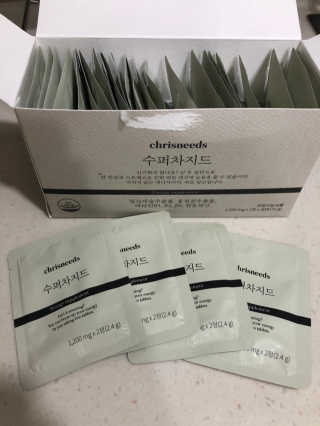 크리스니즈 밀크씨슬과 홍경천이 들어간 에너지 부스터 영양제 — 5점을 준 리뷰어가 2020년 7월 올린 사용 사진