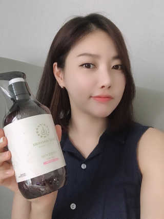 [보타누보] 마이크로바이옴 바디워시 — 4.5점을 준 리뷰어가 2020년 7월 올린 사용 사진