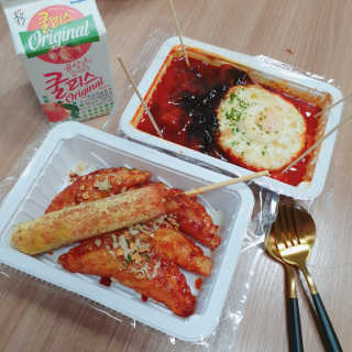 죠스떡볶이 [죠스푸드] 짜빠떡볶이+떡또그+범벅만두 신메뉴 3종 — 5점을 준 리뷰어가 2020년 4월 올린 사용 사진
