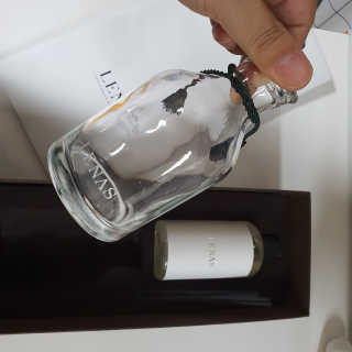 레나스 프리미엄 아로마 디퓨저 200ml  [1SET] — 5점을 준 리뷰어가 2020년 5월 올린 사용 사진