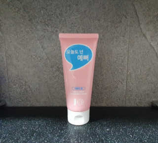 IO 아이오 오늘도 넌 예뻐 - 데일리딥 클렌징폼 — 4점을 준 리뷰어가 2020년 12월 올린 사용 사진