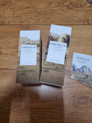 스킨1004 마다가스카르 센텔라 기초2종 — 5점을 준 리뷰어가 2020년 10월 올린 사용 사진