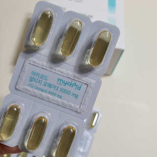 JW중외제약 마이코드 알티지 오메가3 1000 mg — 5점을 준 리뷰어가 2020년 9월 올린 사용 사진