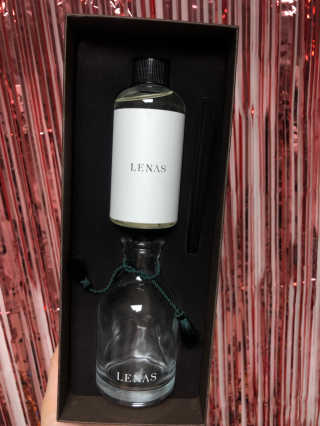 레나스 프리미엄 아로마 디퓨저 200ml  [1SET] — 5점을 준 리뷰어가 2020년 10월 올린 사용 사진