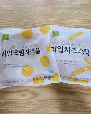 가치식탁 리얼치즈스틱, 리얼크림치즈볼 — 5점을 준 리뷰어가 2020년 9월 올린 사용 사진