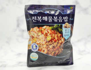 바다는다웰빙이다 전복해물볶음밥/전복김치볶음밥 250g-4봉지 — 5점을 준 리뷰어가 2020년 7월 올린 사용 사진