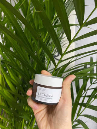 La Theorie Hydrating Ingredients | 하이드레이팅 인그레이디언츠 — 5점을 준 리뷰어가 2020년 5월 올린 사용 사진