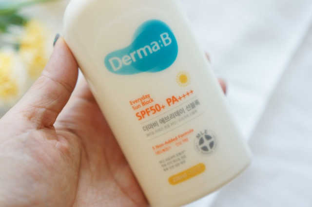 더마비 에브리데이 선블록 SPF50+PA++++ 리뷰 사진