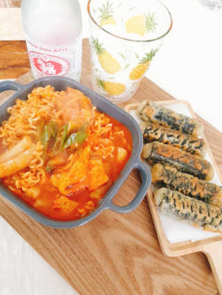 화곡미담 옛날 떡볶이 — 4점을 준 리뷰어가 2020년 4월 올린 사용 사진
