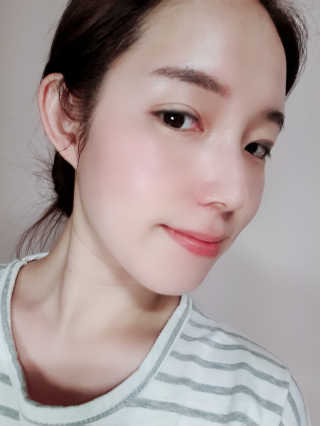 어글리프루프 크림 스탑디어글리 핑크모먼트 50ml — 5점을 준 리뷰어가 2020년 10월 올린 사용 사진