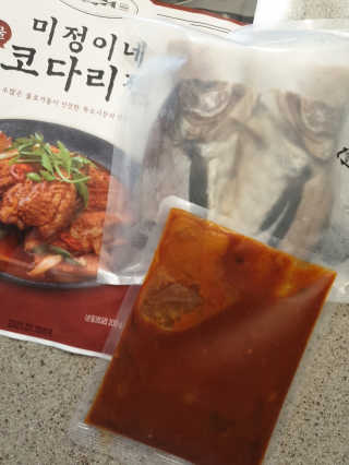 미정이네 코다리찜 [미정이네] 코다리찜 간편식 요리키트 — 5점을 준 리뷰어가 2020년 4월 올린 사용 사진