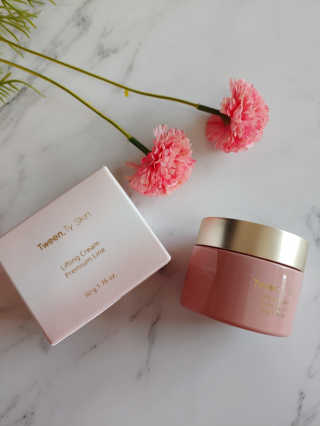 Tween.Ty Skin 트웬티스킨 리프팅 크림 프리미엄 라인 — 5점을 준 리뷰어가 2020년 11월 올린 사용 사진