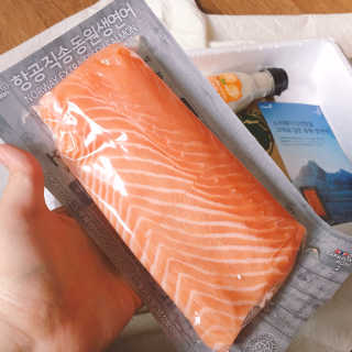 동원산업 항공직송 동원생연어_400g — 5점을 준 리뷰어가 2020년 4월 올린 사용 사진