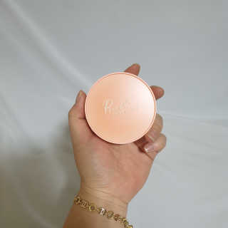 [블랙루즈] 피치 커버 벨벳 쿠션 2종 중 택1 — 5점을 준 리뷰어가 2020년 7월 올린 사용 사진