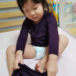 오브맘 밤 프리미엄 아기 기저귀 팬티형 밴드형 — 5점을 준 리뷰어가 2020년 12월 올린 사용 사진