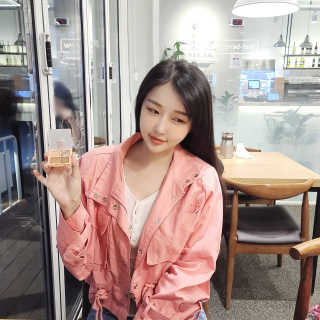 [블랙루즈] 크리스탈 하트 락 섀도우 4종 중 택1 — 5점을 준 리뷰어가 2020년 9월 올린 사용 사진