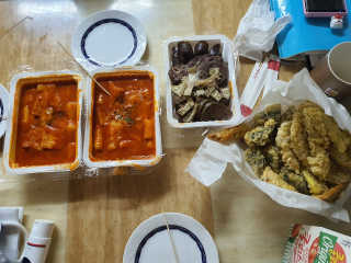 죠스떡볶이 [죠스푸드] 짜빠떡볶이+떡또그+범벅만두 신메뉴 3종 — 3점을 준 리뷰어가 2020년 4월 올린 사용 사진