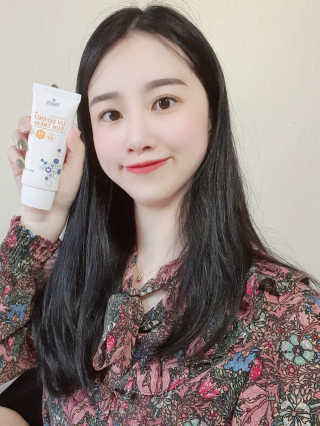 [트리티스] UV 디펜스 선크림 PA+++ / SPF50+  60ml — 5점을 준 리뷰어가 2020년 10월 올린 사용 사진