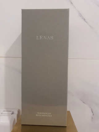 레나스 프리미엄 아로마 디퓨저 200ml  [1SET] — 5점을 준 리뷰어가 2020년 8월 올린 사용 사진