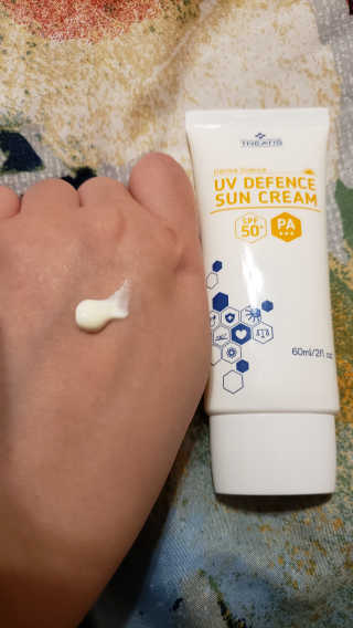 트리티스 US [TREATIS] UV Defence Sun Cream PA+++ / SPF50+ — 4.5점을 준 리뷰어가 2020년 11월 올린 사용 사진